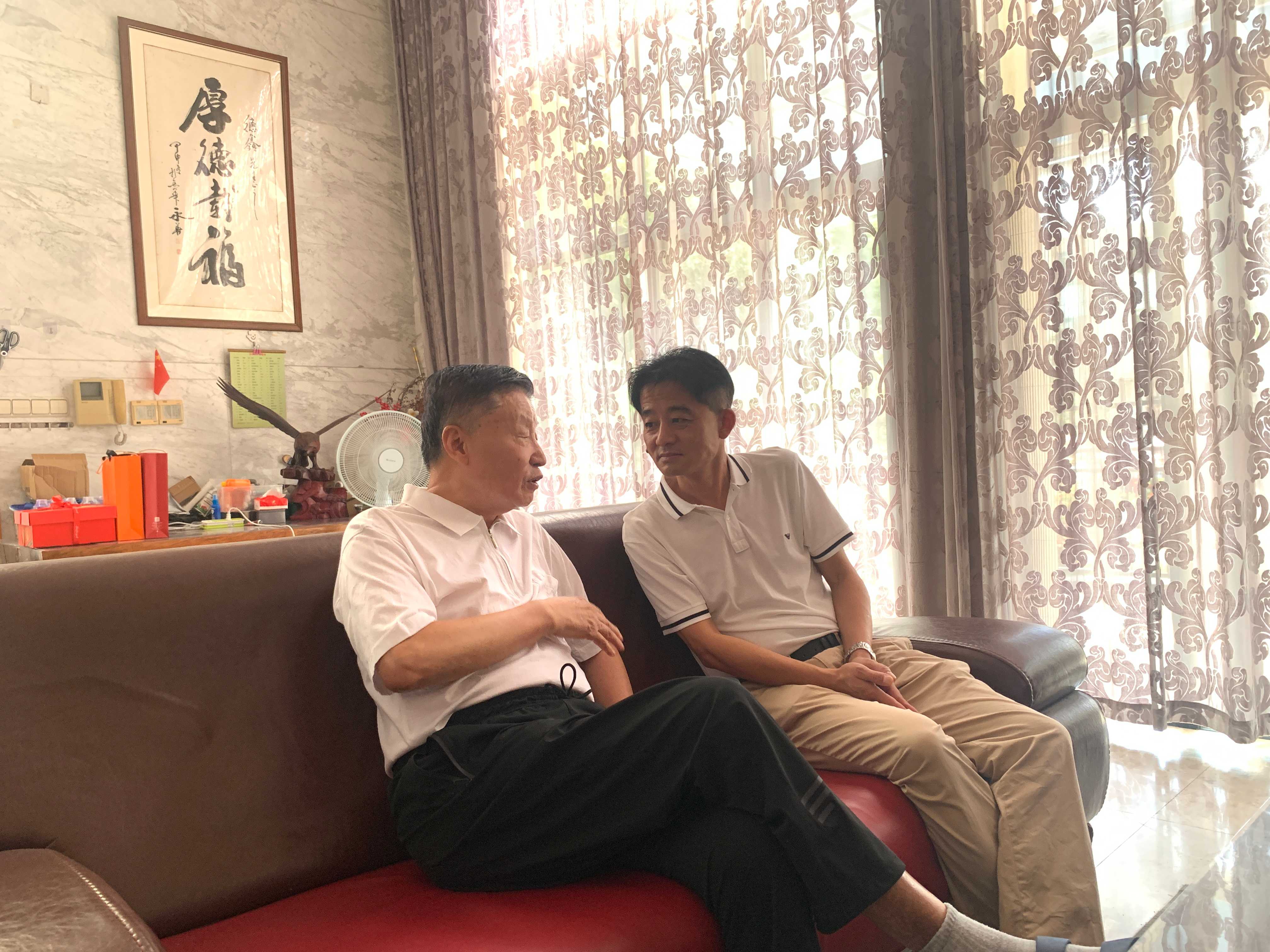 常林公司開展慰問老干部老黨員活動